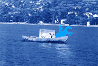 barca blu Monteisola